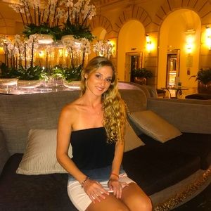 Meet your Posher, Steph